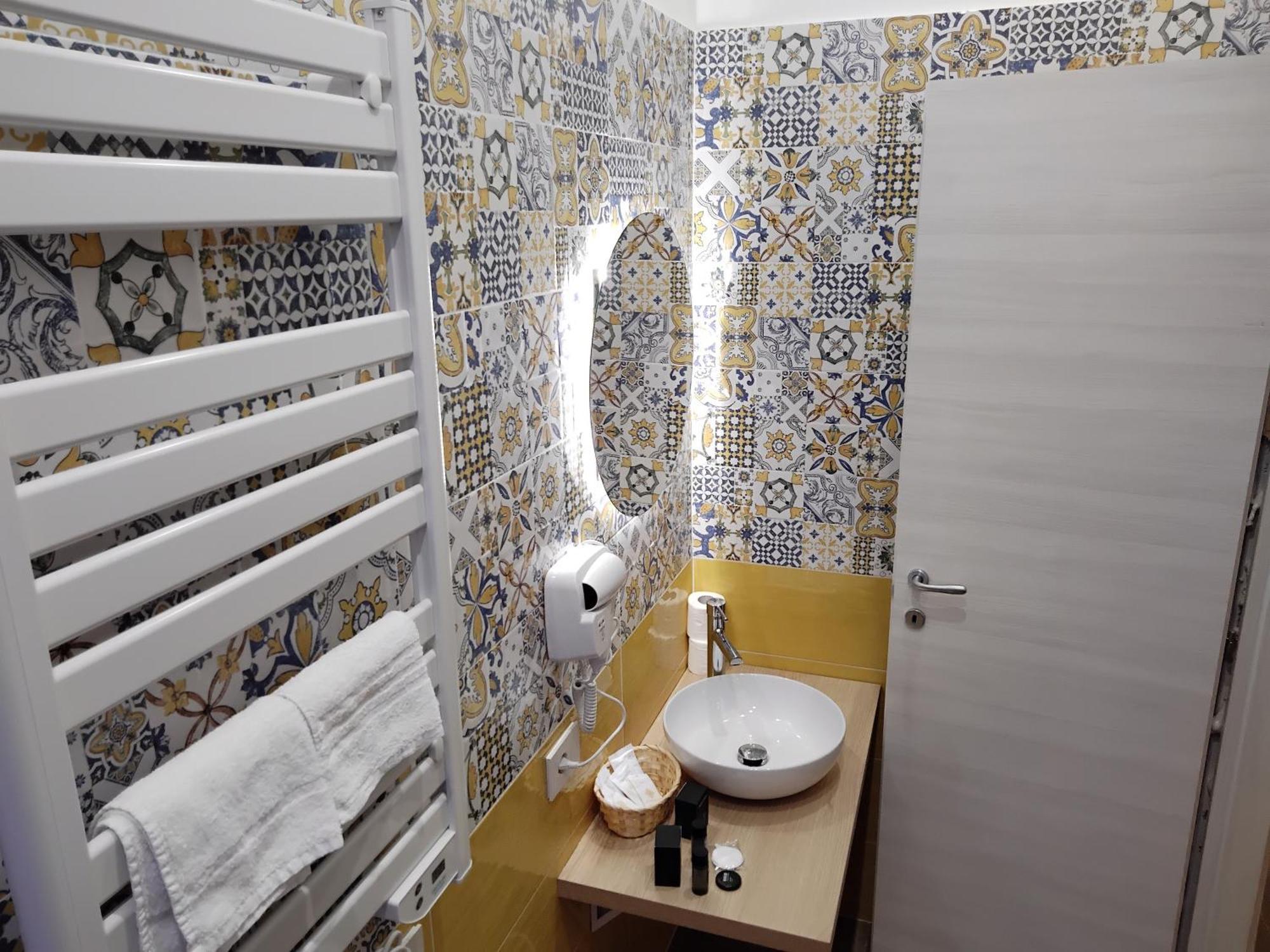 Andrew 2 Bed & Breakfast Napoli Exterior foto